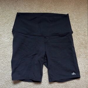 ALO Yoga Women's Classic Black Bike Shorts